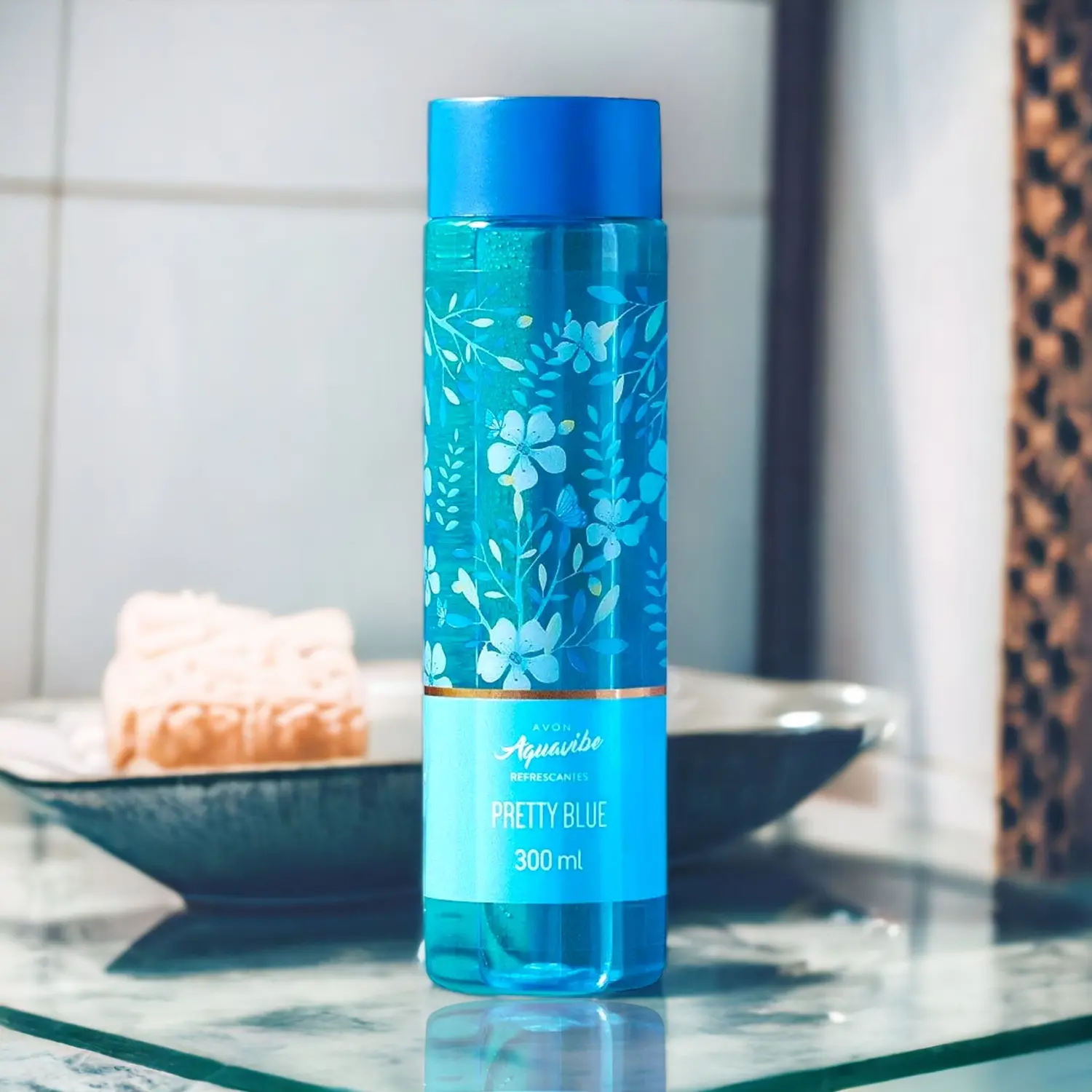 Aquavibe Pretty Blue Body Splash 300ml - Avon